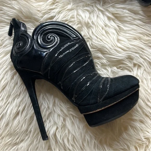 Brian Atwood Figara Suede Patent Platform Boots    Sz 6 - Picture 3 of 7